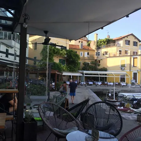 Amfora Appartement *